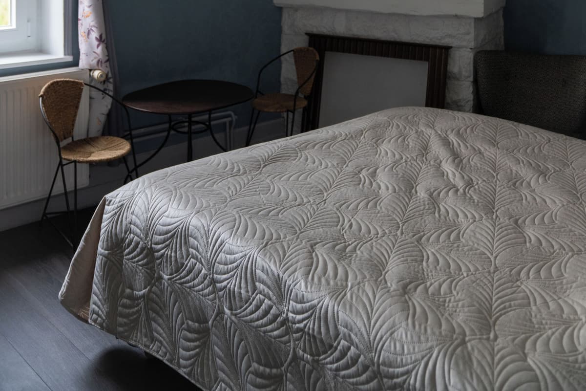 Standard Double Room, 1 Queen Bed, Non Smoking, Garden View | Free WiFi