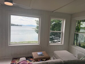 Interior - Camp Avaliz - Ocean-view for 2 with a queen bedroom, kitchenette, Wi-Fi and AC (Gouldsboro)