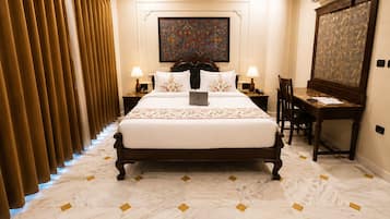 Frette Italian sheets, premium bedding, down duvets, Select Comfort beds