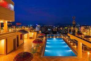 Piscina externa