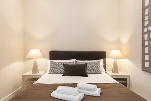 Bügeleisen/Bügelbrett, kostenloses WLAN