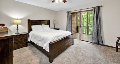 Two Bedroom/One Bath Lodge