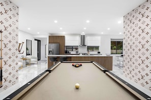 Spielezimmer