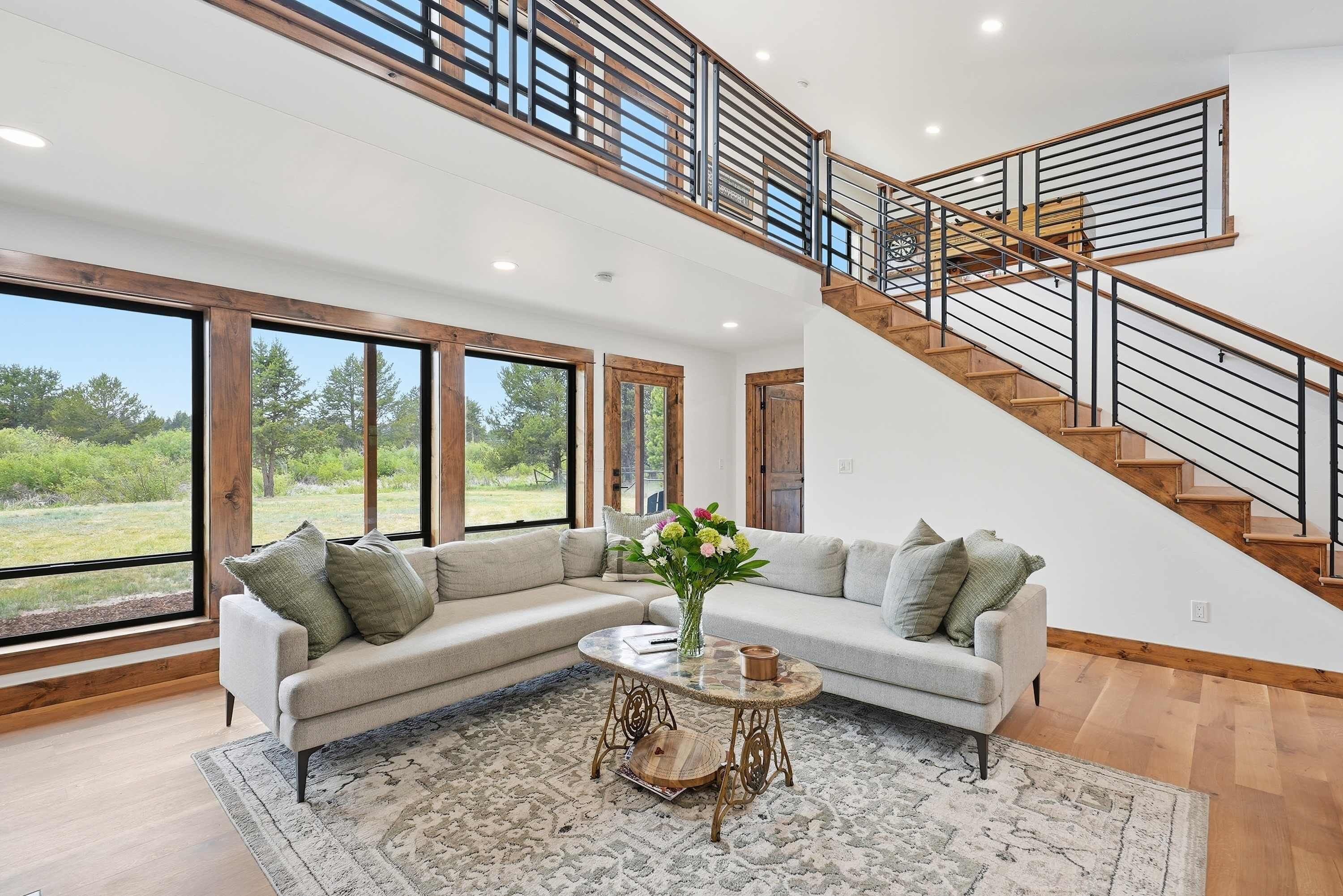 House, Multiple Beds (Big Sunsets on LD) | Living area