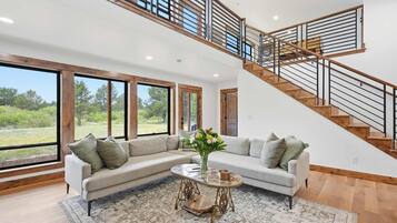 House, Multiple Beds (Big Sunsets on LD) | Living area