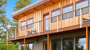 House, Multiple Beds (Big Sunsets on LD) | Exterior detail