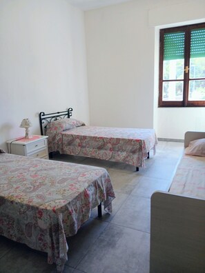 Room - Vrbo Property (Tergu)