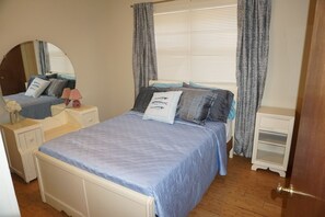 4 habitaciones, wifi gratis y ropa de cama