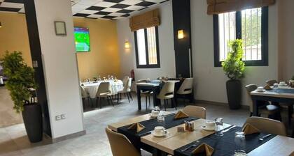 LE GRAND HOTEL DE THIES
