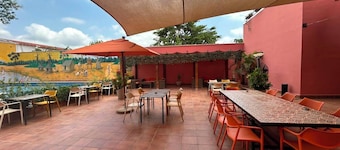 LE GRAND HOTEL DE THIES