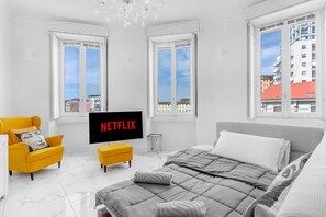 Room - Vrbo Property (Milano)