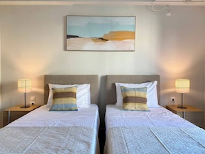 Iron/ironing board, Internet, bed sheets - Cosy apartment In the heart of Varkiza 100 meters from the Sea and all Shop area (Vari)