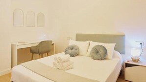 1 chambre, fer et planche à repasser, Wi-Fi, literie fournie