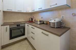 Apartment, Meerblick | Eigene Küche