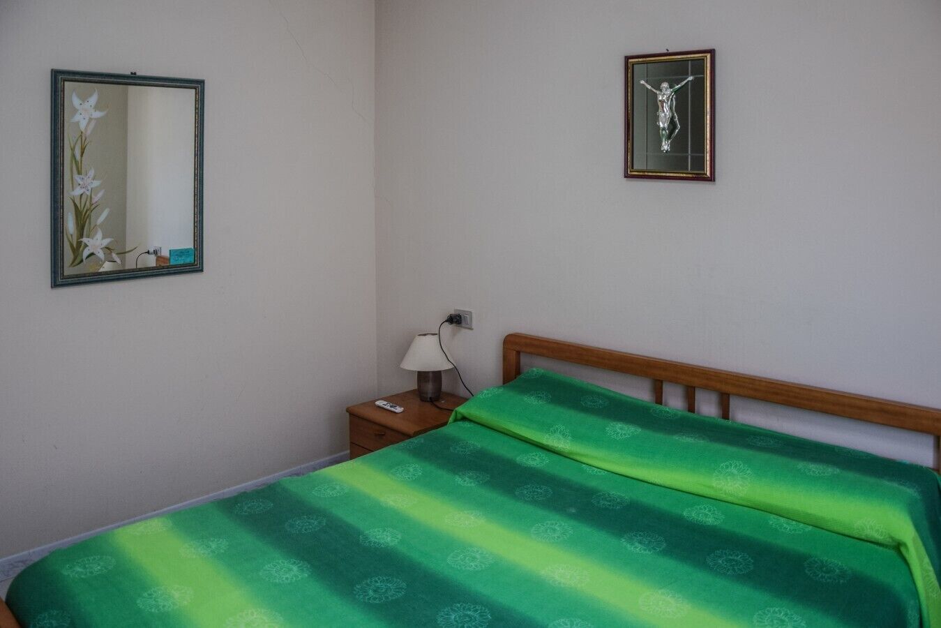 Ferros/tábuas de passar roupa, roupa de cama