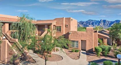 Delightful Resort Near Santa Catalina Mountains!