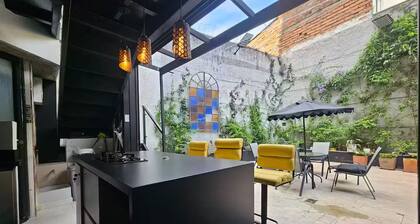 House for 16 People, Corporate Events