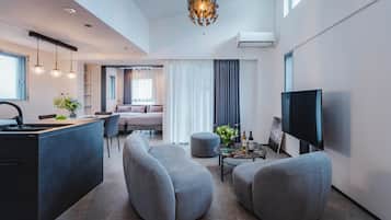 Luxury Apartment | Living area | Toys