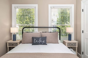 6 Schlafzimmer, Bügeleisen/Bügelbrett, WLAN, Bettwäsche