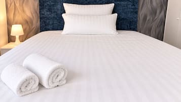Standard Apartment | Blackout drapes, soundproofing, iron/ironing board, WiFi (free)