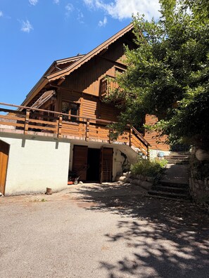Extérieur
