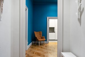 Interior - American's Cup Apt by Dimorra  (Naples)