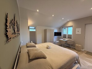 Room - Vrbo Property (Bad Säckingen)