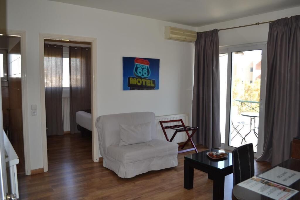 Classic-Apartment, Balkon, Stadtblick | Wohnbereich