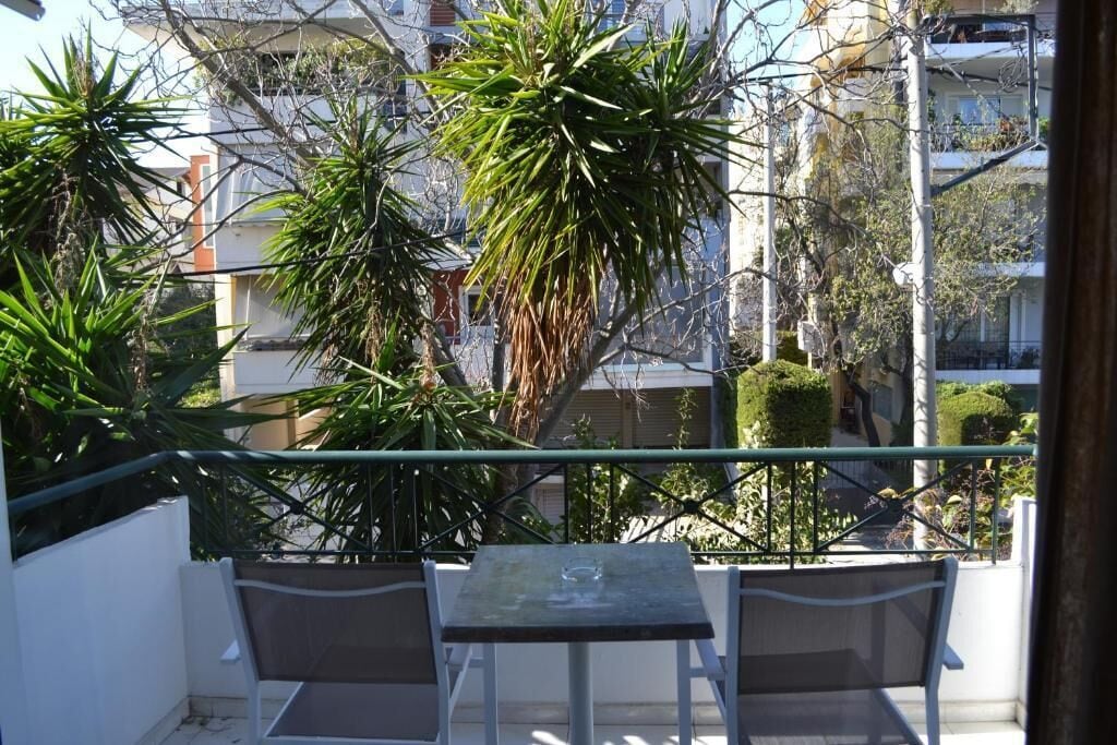 Studio, Balkon, Stadtblick | Speisen im Freien