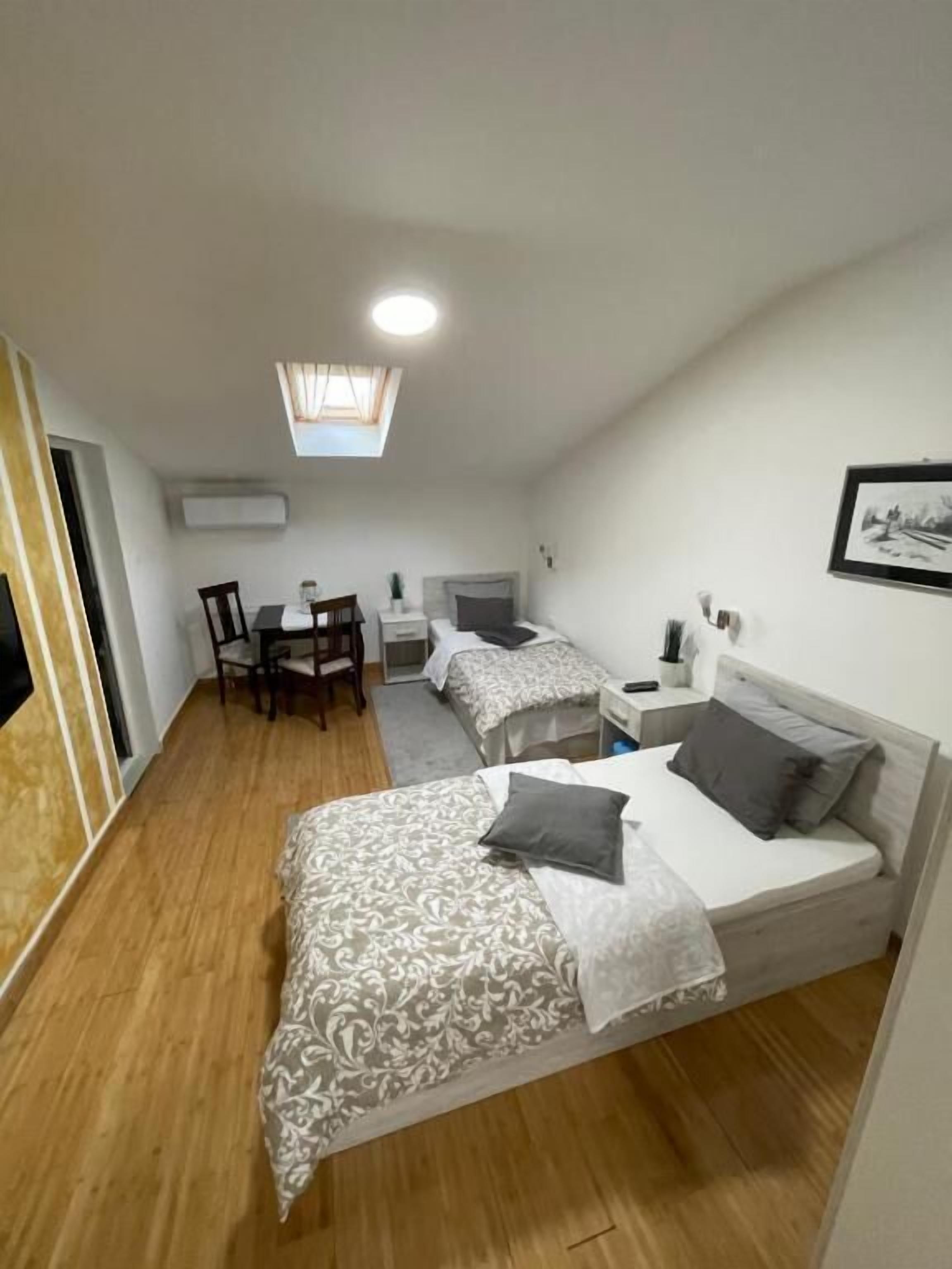 Deluxe Twin Room | In-room safe, blackout curtains, soundproofing, free WiFi