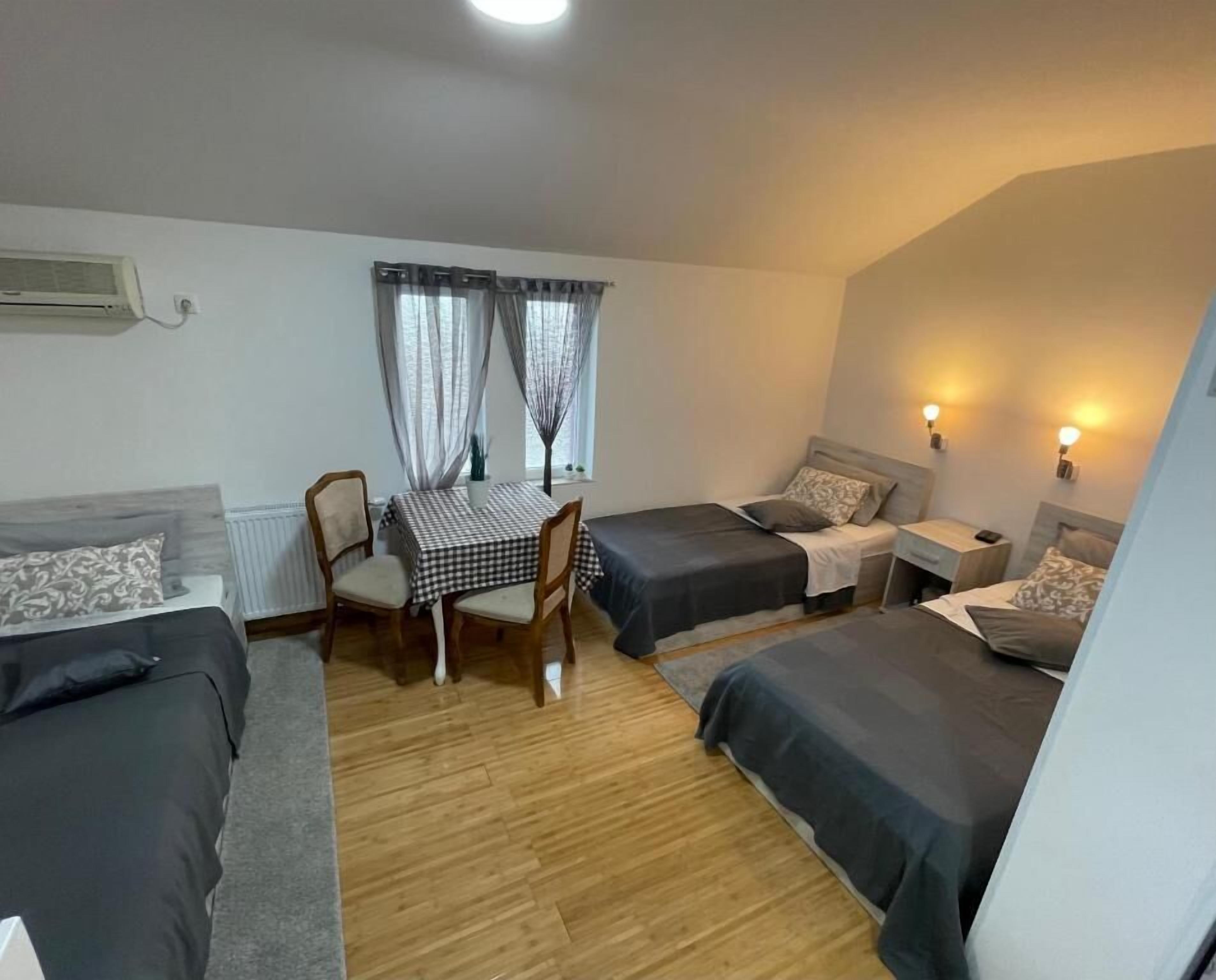 Deluxe Triple Room | In-room safe, blackout curtains, soundproofing, free WiFi