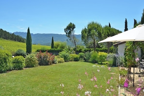 Jardines del alojamiento