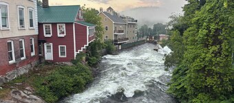 Newfound Lake Front 3-bedroom 1,600 sf townhome in awesome Bristol NH location!