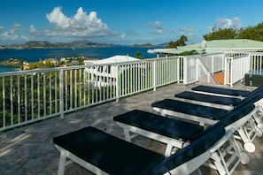 Property grounds - Cay Syrah! 4 bedroom home! Solar/battery backup! (Cruz Bay)