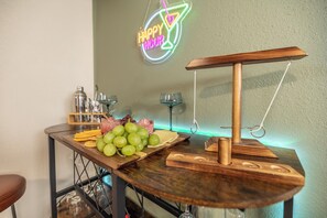 Dining - Hot Tub, Theater, Game Room, Stargazing Tent, Fire Pit, Near Denver and Boulder. (Westminster)