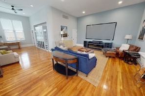 Living area - Upscale downtown loft, will not disappoint! (Hays)