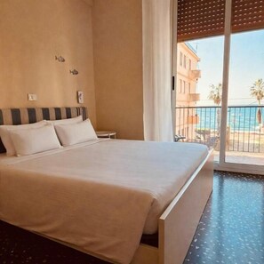 In-room safe, desk, free WiFi - Hotel Elisabetta (Sestri Levante)