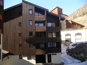 Exterior - Quiet mezzanine chalet at The Hamlet - 6 guests (Isola 2000)