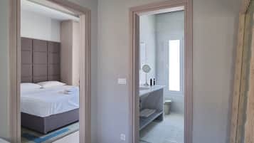 Egyptian cotton sheets, premium bedding, pillowtop beds, in-room safe