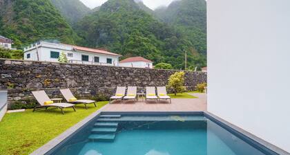 Casa da Fonte de São João - Seixal - Madeira Island