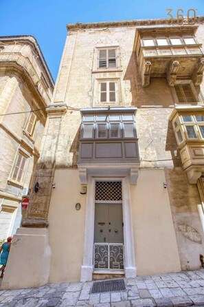 Exterior - Beautiful, fully equipped 1BR home in Valletta (Il-Belt Valletta)
