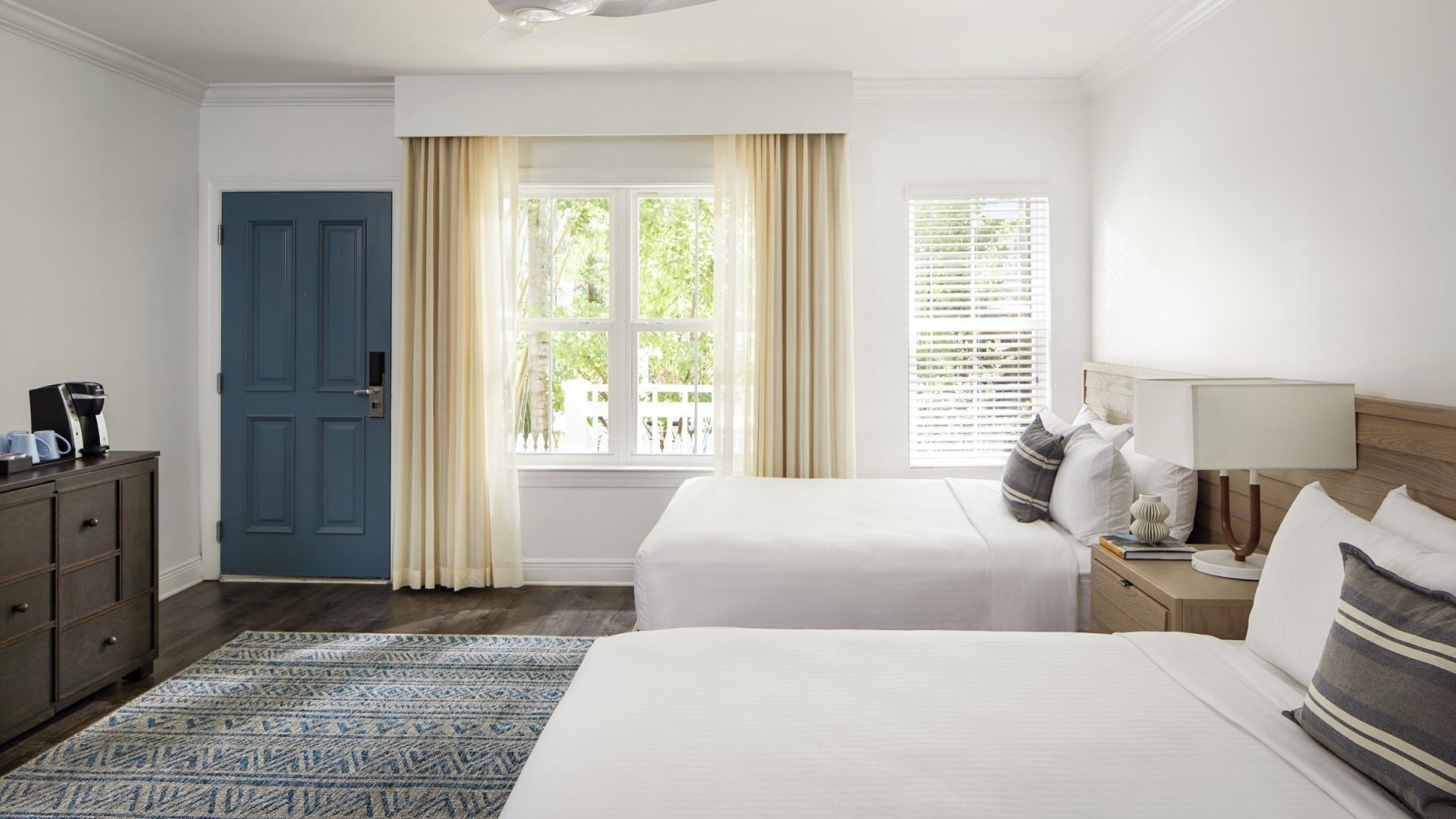 Family-friendly Unit In Key West | Onsite Parking | Pool Access | Pets Allowed - Key West, FL
