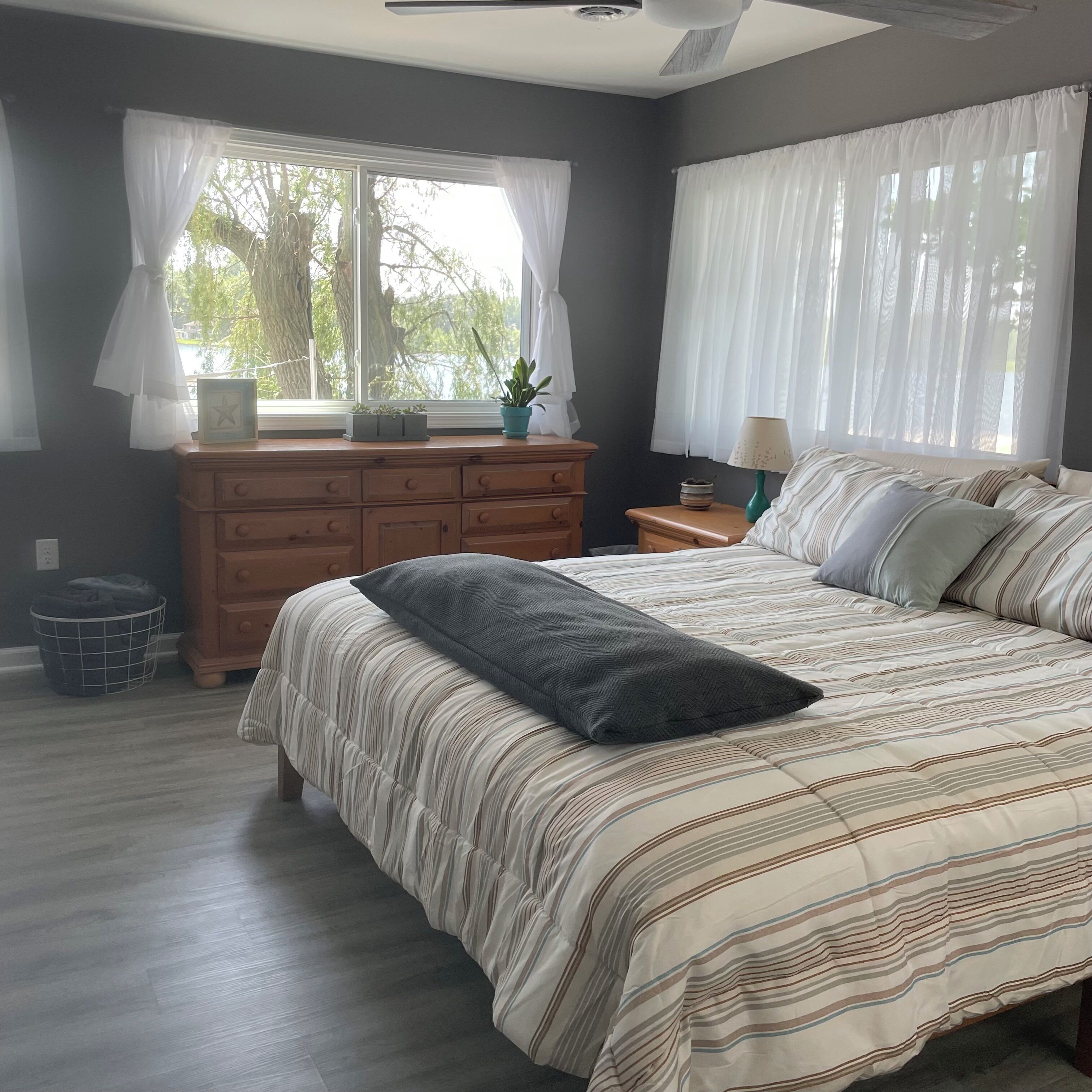 3 bedrooms, WiFi, bed sheets