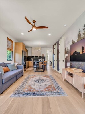 Living area - Rooftop Oasis | Hot Tub + Game Room (Knoxville)