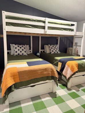 3 dormitorios, tabla de planchar con plancha, wifi gratis y ropa de cama