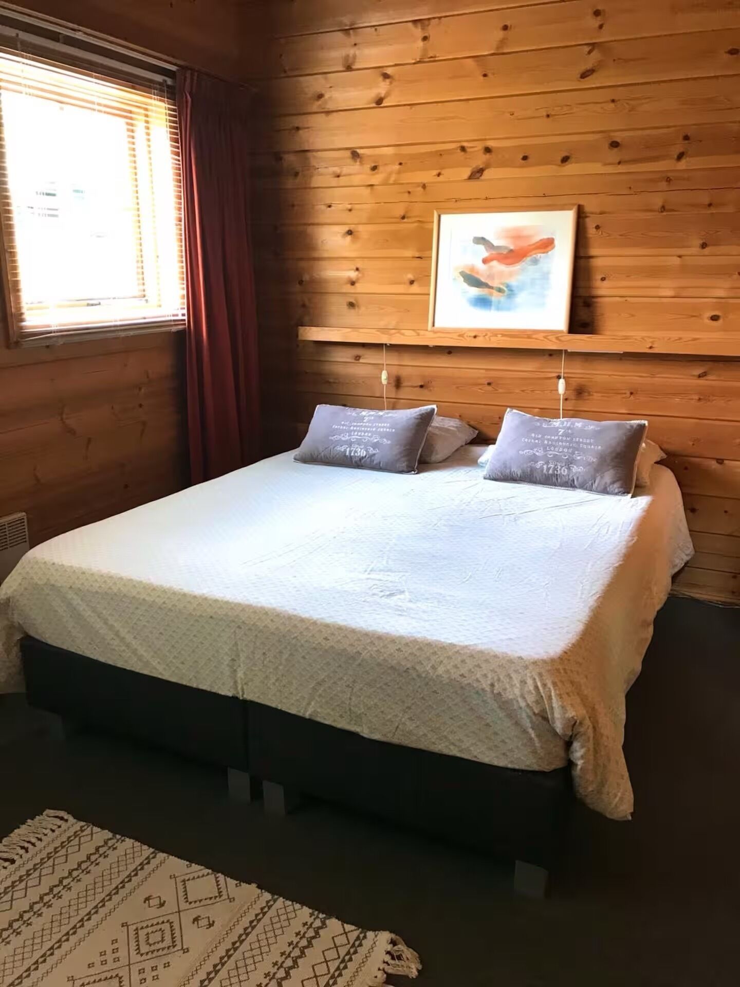 2 bedrooms, Internet, bed sheets
