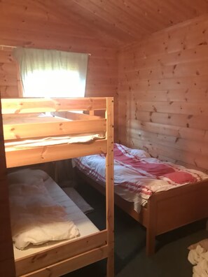 Internet, bed sheets - Vrbo Property (Hulshorst)