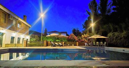 Villa Dolores | Swimming pool, tennis, and game room