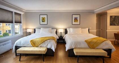 Chicago O’Hare Modern Hotel‑Style Stay w/parking