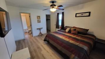 2 slaapkamers, een bureau, gratis wifi, beddengoed